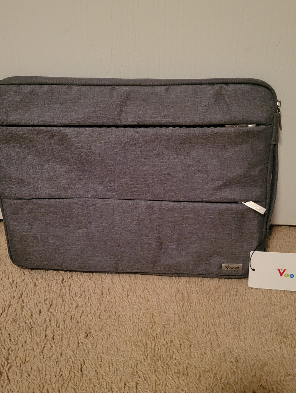 Voova V Laptop Carrier.